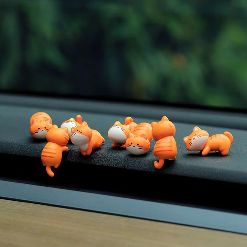 SINGOMON 8PCS Cute Cat Figurines Mini Cat Figurines Ginger Cat