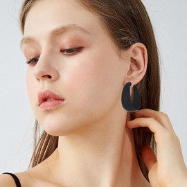 Anmpab Large Matte Round Hoop Earrings for Women Retro Geometric Pierced Neon Color Circle Dangle Earrings Party Jewelry (Black)
