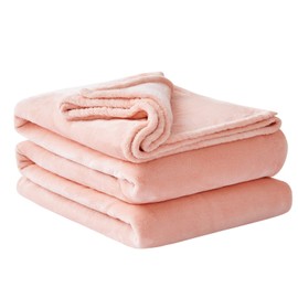 RUIKASI Fleece Throw Blanket King - Plush Fuzzy Flannel Blanket Pink for King Size Big Large Bed, Super Soft Warm Blanket for Sofa and Couch, Fluffy Blanket 106x90 Inches
