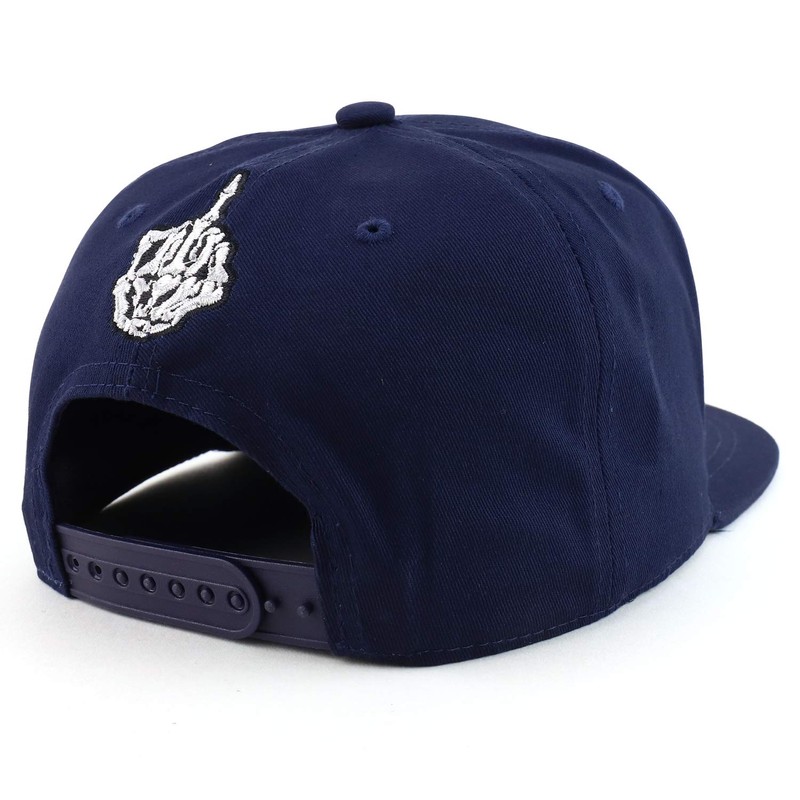 Trendy Apparel Shop Gorra con diseño de esqueleto de dedo