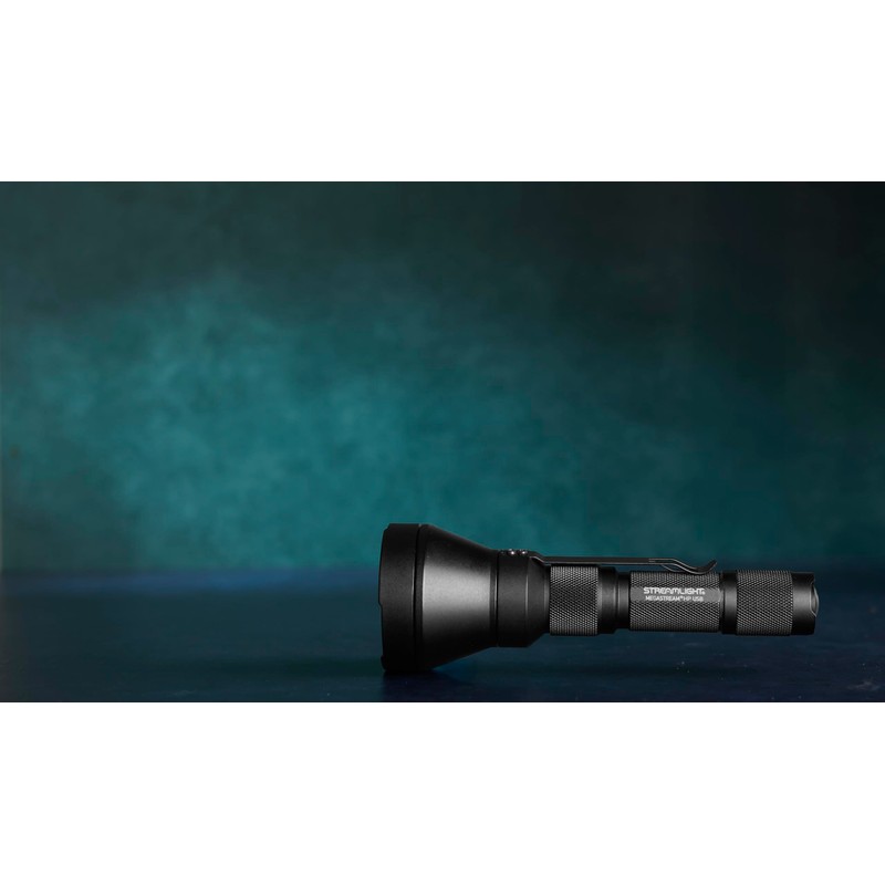 Streamlight 66211 MegaStream HP USB 1350-Lumen 310000-Candela Rechargeable EDC Flashlight