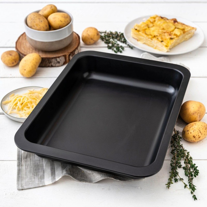 Zenker Oven Baking Tin Special Cooking 33x25x5 cm in Black,