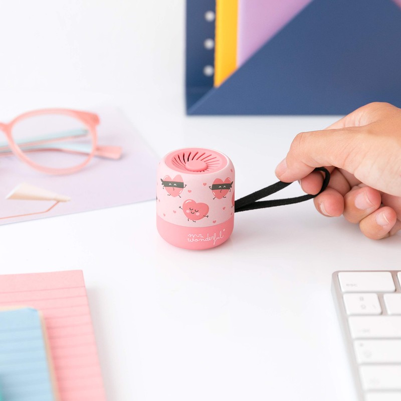 Mr. Wonderful Mini Bluetooth Speaker with Heart Design Brand Running