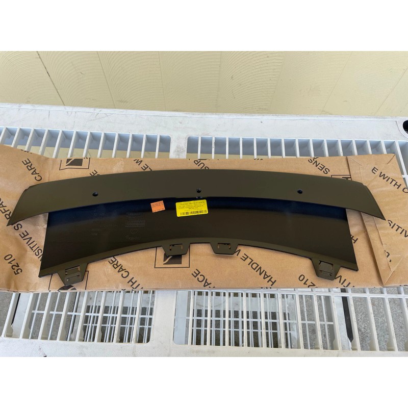 TOYOTA SUPRA MKV MIDDLE LOWER FRONT BUMPER FINISH LIP MOLDING