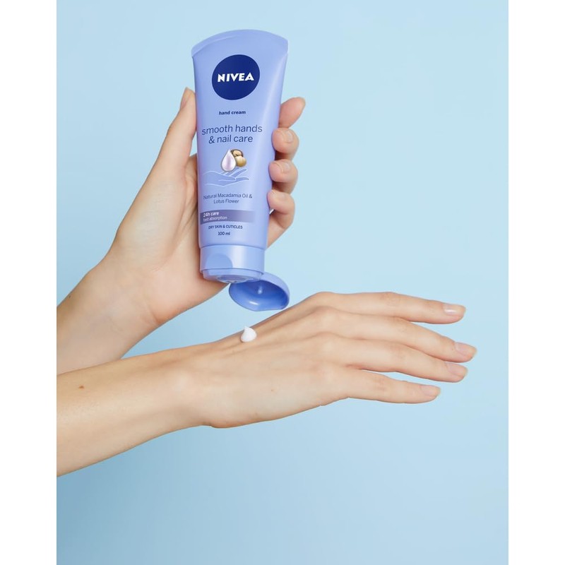 NIVEA Hand Cream Smooth Hands and Nail Protection 100 ml