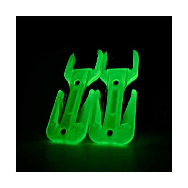 EEZYCUT Phosphoresence Glow-In-The-Dark Cutting Tool