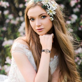 JewelryWe Womens Woven Braided Watch: Round Flower Dial Quartz Wristwatch Handmade Ethnic Adjustable Drawstring Weave Bracelet Watch