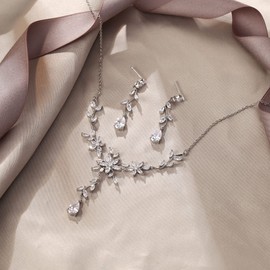 EVER FAITH Jewellery Set for Bridesmaids Clear Gold Tone CZ Leaf Cluster Drop Bridal Prom Necklace and Earrings Sets for Women Wedding Party, Cubic Zirconia