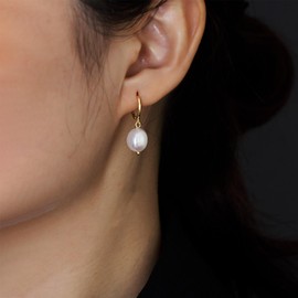 Inateannal Pearl Hoop Earrings Gold Pearl Hoop Huggie Earrings Small Pearl Dangle Earrings Vintage Baroque Pearl Earrings Irregular Pearl Hoop Drop Earrings Pearl Bridal Earrings