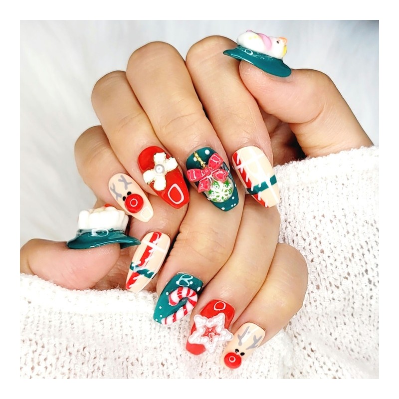Christmas Santa handmade nail tips - Almond M / 크리스마스