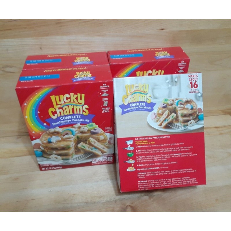 Betty Crocker 4 BOXES: Betty Crocker Lucky Charms Marshmallow Pancake