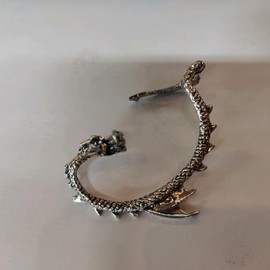 Medieval Style Single Stud Earring for Women or Men - Color: Silver color Dragon