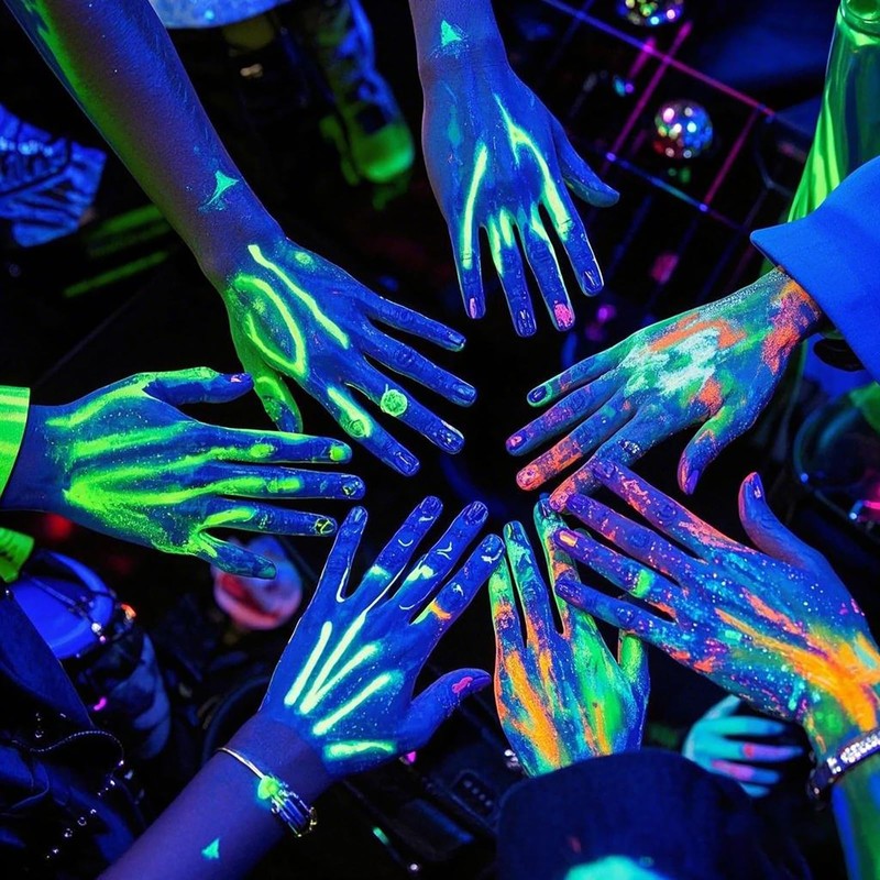 GOODTAKE Acrylic Glow in The Dark Paint, 12 Bright Colours
