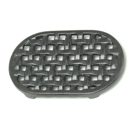 Minuteman International Cast Iron Oval Lattice Trivet,Black
