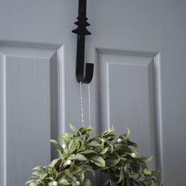 Ginger Ray Black Metal Contemporary Christmas Wreath Door Hanger, NN-149
