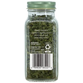 Simply Organic Parsley Flakes, Cut & Sifted, Certified Organic | 0.26 oz | Pack of 12 | Petroselinum crispum var. neapolitanum