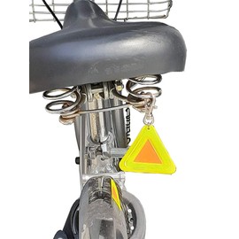 Yoshio Waving Reflector Triangle, Green