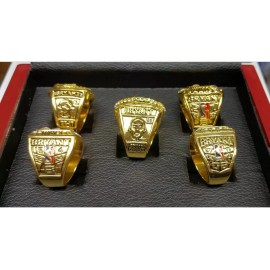Kobe Bryant - Los Angeles Lakers Championship 5 Ring Set With Wooden Display Box