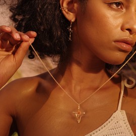 Fettero Women's Necklace, 14k Gold, Birthday Flower, Hypoallergenic, Simple, Pendant, Chain Necklace, Accessory, Popular, Gift