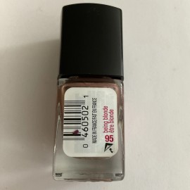 CoverGirl Outlast Stay Brilliant Nail Polish # 95 BEING BLONDE