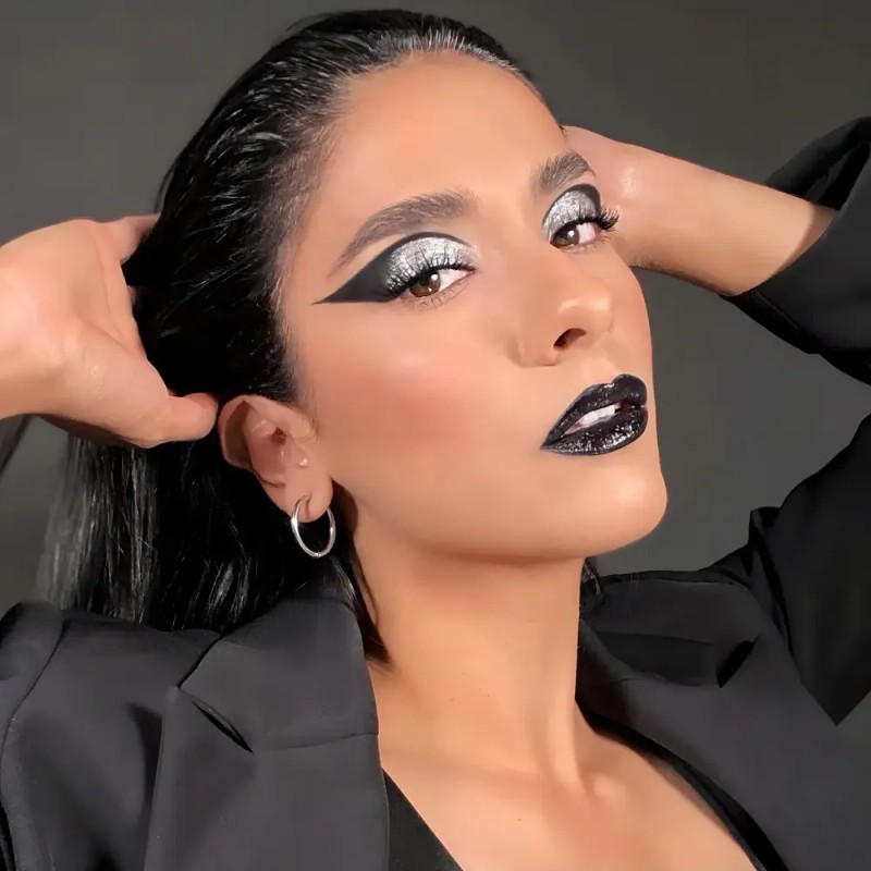 Sombra Líquida Moira Cosmetics Con Glitter Diamond Daze Tono 11