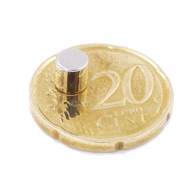 Aprilheld 10 Disc Magnets 5 x 5 mm N52 Strongest Class Neodymium Magnets Extra Strong Power Magnet for Notice Board, Whiteboard, Photo, Fridge Mini Magnetic Disc