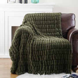 BATTILO HOME Olive Green Faux Fur Throw Blanket for Bed, Large Double Side Reversible Ruched Faux Rabbit Fur Throw for Couch, Bed, Super Soft Blanket Cozy Warm Mink Blanket, 60"x80"