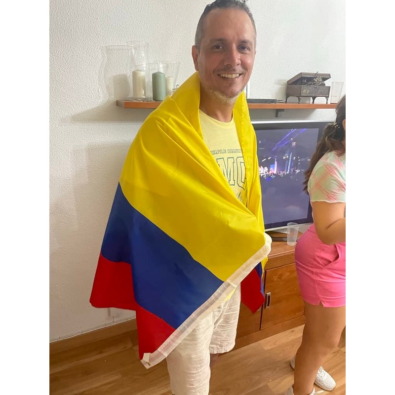 KliKil Colombian Flag 5ft x 3ft (150 x 90 cm)