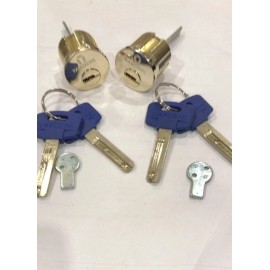 Yardeni Cylinder  2 Cylinders keyed ALIKE lock GOLD 4 keys 1  1/8"