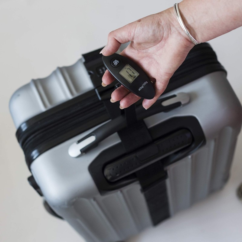 navig8 Digital Travel Scales — Hanging Luggage Scale for Accurate