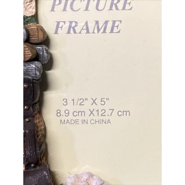 Unbranded Golfing Picture Frame  For 3.5” X 5”  Picture Made Of Resin 3D 59
