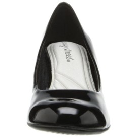 Easy Street Women's Passion Dress Pump,Black Patent,8.5 W US