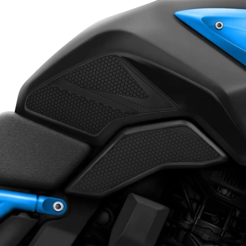 motokano Tank Pad for GSX-8S (2023~) GSX-8R (2024~) (8BL-EM1AA) Traction