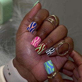 MISUD Summer Press on Nails Short Square Fake Nails Glossy Glue on Nails Colorful Swirl Acrylic Nail Supplies Squoval Artificial Nail Art Rainbow Stripe Stick on False Nails with Design DIY 24 pcs