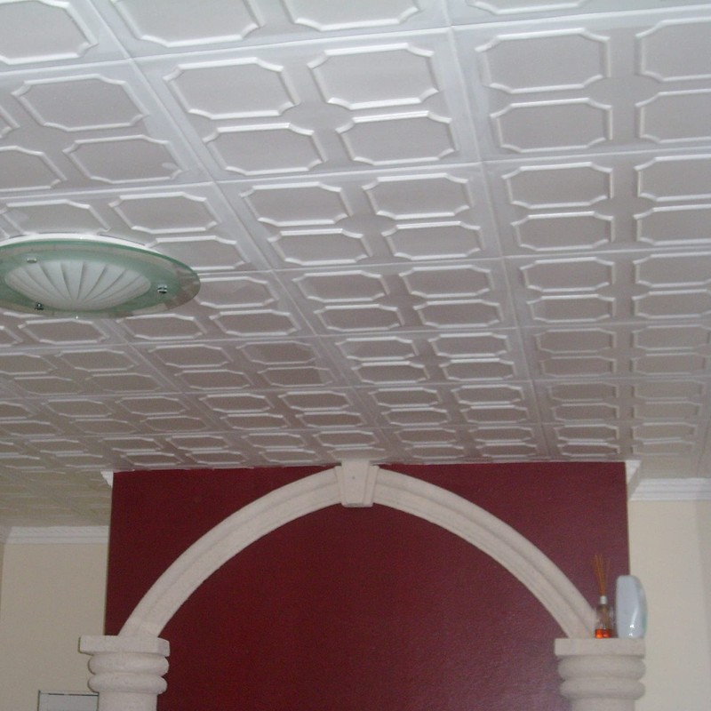 R1W Foam Glue-Up 20x20 Decorative Ceiling Tile (21.12 s/f) Pack