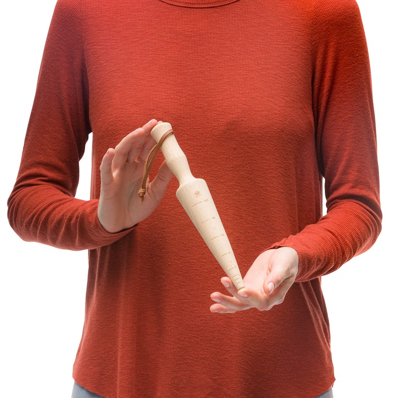 REDECKER Untreated Beechwood Garden Dibber for Seedling and Bulb Planting