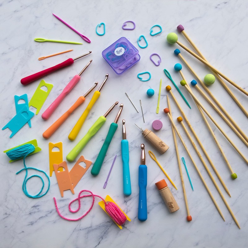 Boye Metal Ergonomic Crochet Hook Set for Light and Medium