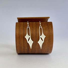 Go Do Good Hook Earrings - Falling Stars