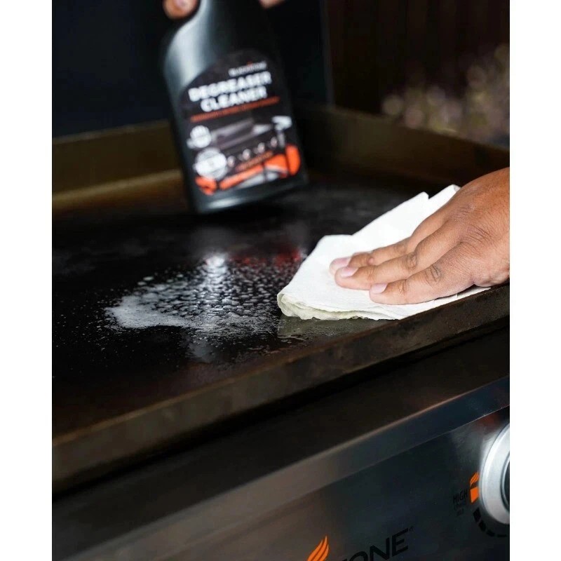Blackstone 2-in-1 Griddle Degreaser and Cleaning Spray, 16 oz