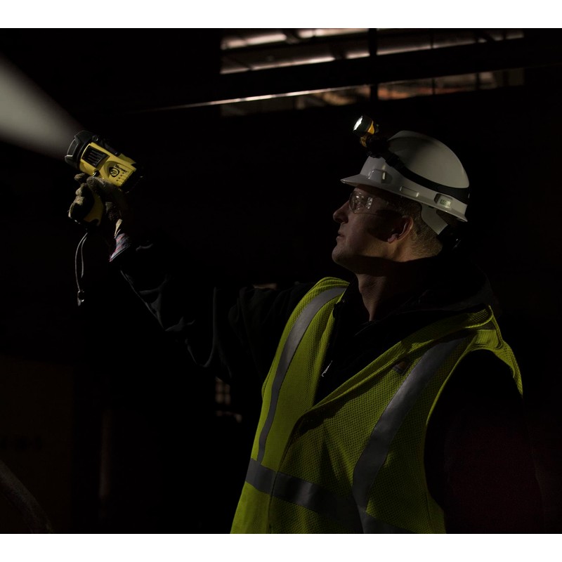 Streamlight 44900 Waypoint 550-Lumen LED Pistol-Grip Spotlight With 12-Volt DC