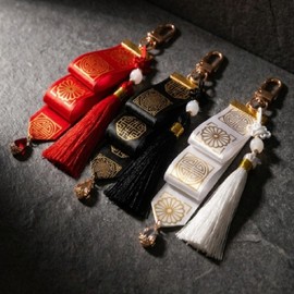 Foreigner's Gift K Goods National Museum of Korea Traditional Norigae Daenggi Keyring Keychain Korean Souvenir Bag Decoration I agree to third party provision for delivery / 외국인선물 K굿즈 국립중앙박물관 전통 노리개 댕기 키링 열쇠고리 한국 기념품 가방 장식 배송을 위한 제3자 제공에 동의합니다