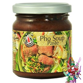 Yoaxia ® Brand Set – [195 g] Flying Goose Seasoning Paste for Pho (Vietnamese Soup) + a Small Lucky Pendant Free
