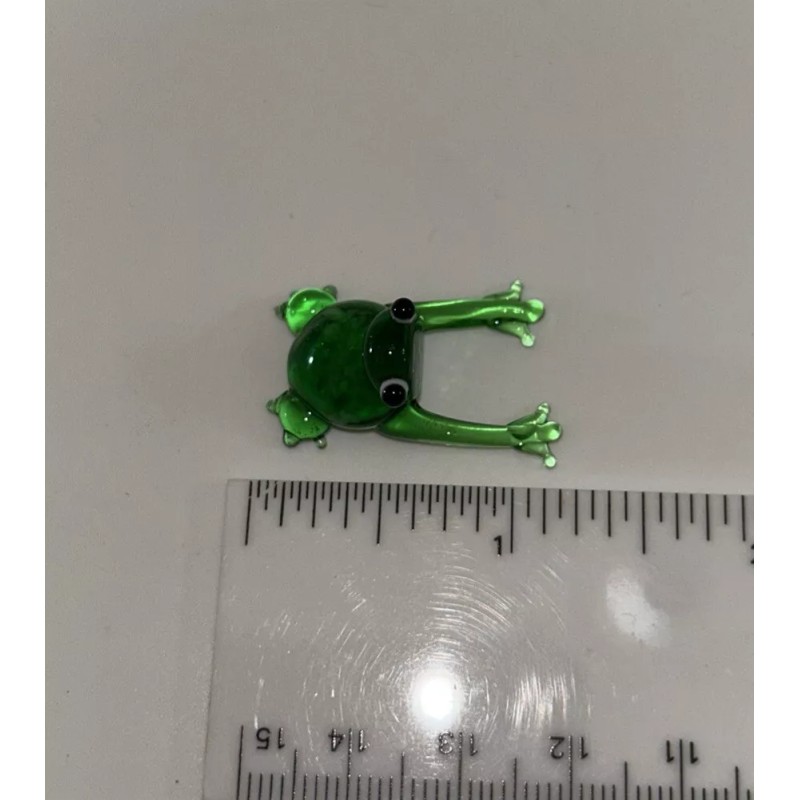 Miniature Tiny Lampwork Flame Hand Blown Glass Green Frog Toad