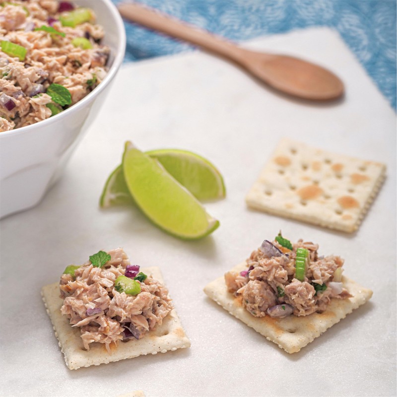 Premium Original Saltine Crackers, Lunch Snacks, Bulk Snacks, 12-16 oz