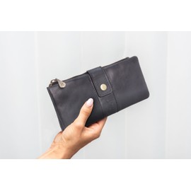 Catwalk Collection Handbags - Women's Large Leather Purse - Ladies 14 Credit Card Wallet with Phone & Coin Pocket - RFID - Fiona - Red