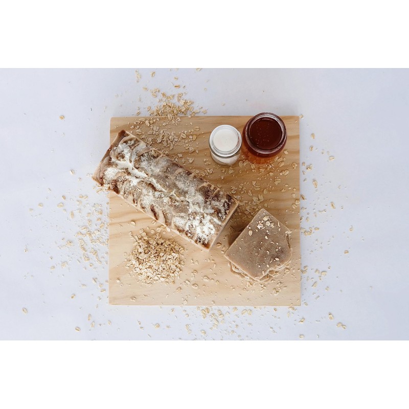 KIT 4 JABONES ARTESANALES AVENA LECHE y MIEL en BARRA