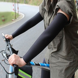 Safer UV Protection Cooling Sports Arm Sleeve (Black) (L)