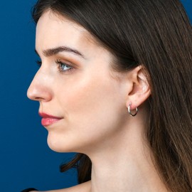 Diamond Treats Hoop Earrings Made of 925 Sterling Silver for Women and Teenage Girls, Simple, Polished Silver Hoop Earrings for Women, Simple Hoop Earrings Made of 925 Silver in Various Sizes,