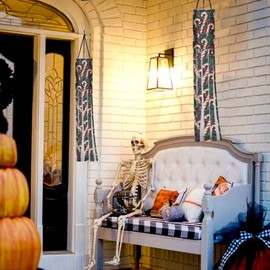 Hresuewn Christmas Candy Pattern Windsocks for Outside Twin Wind Socks Outside Heavy Duty, Outdoor Windsock Hanging Flag Decor for Wall Tree Front Patio Lawn Garden