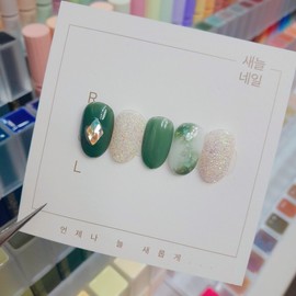 Khaki marble nail - double-sided tape / 카키 마블네일 - 양면테이프